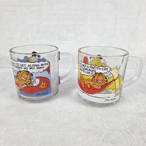 1978 VTG McDonald's Garfield & Odie Glass Mugs “Thing Go My Way” & “Pretty Life”